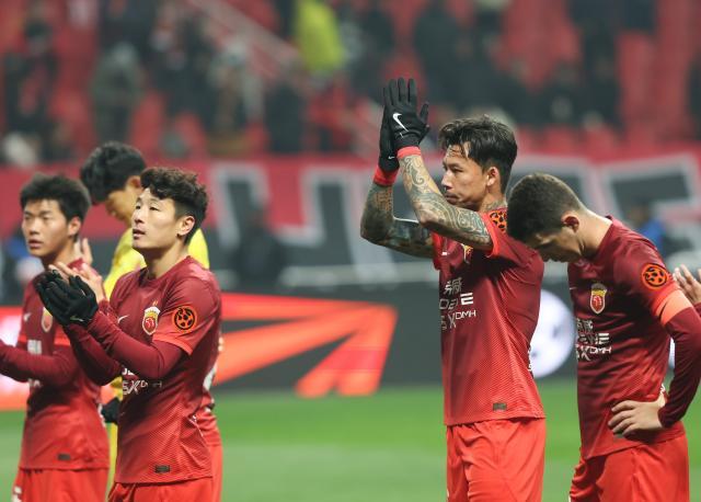 穆帅盛赞优秀的“板凳匪徒们”冯劲：靠努力把握机会